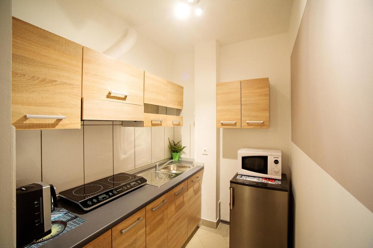 Sweet Apartments With Free Private Parking Ljubljana Exteriör bild